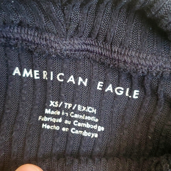 American Eagle Black Turtleneck (XS) - Picture 3 of 5